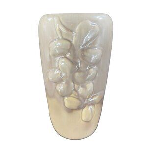 Vintage Haeger Pottery White Raised Dogwood Flower Vase Raised Light Gray Glaze